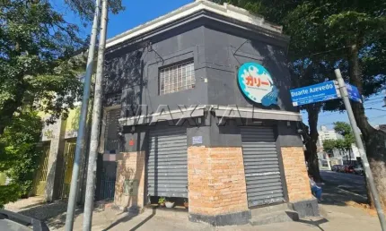 Sobrado comercial com 300m² de esquina com renda, próximo ao metrô santana.