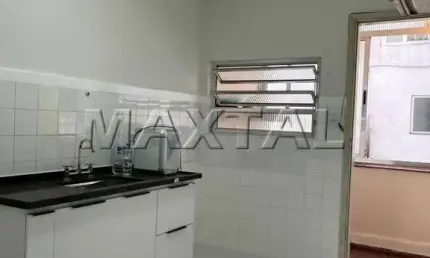 Apartamento à venda, com 2 dormitórios, 1 banheiro, 1 vaga de garagem ,97m ² em santana