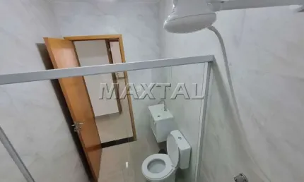 Apartamento todo reformado para locação na Luz, com 2 Quartos, sala cozinha banheiro e lavanderia.