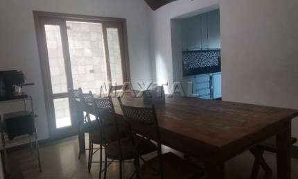 Sobrado à venda. 160m², 3 dormitórios, 3 banheiros, 1 lavabo, 1 vaga, na região do Tucuruvi.