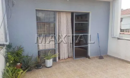 Sobrado à venda no Imirim, de 270m². Com 3 dormitórios, 1 suíte, 2 salas e um salão com acesso.