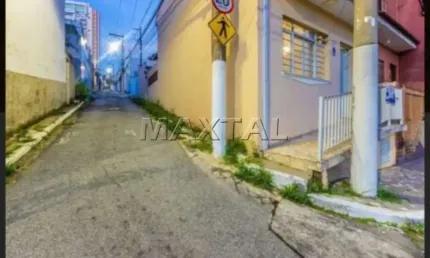 Casa à venda na região da Água Fria com 78m², 2 Dormitórios, 1 suíte e 2 banheiros.
