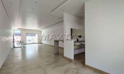 Loja na Região de Santana com 140m²,  com 5 Salas, 4 Banheiros e 2 Vagas.
