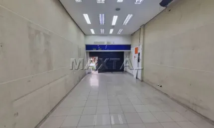 Loja em santana na voluntários da pátria em frente a galeria ao lado da igreja  e 1 quadra do metrô.