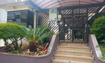 Apartamento à venda na Vila Guilherme, com 2 dormitórios e 1 vaga de garagem.