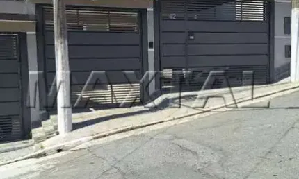 Sobrado em Santana com 3 dormitórios, 3 suítes, 4 banheiros, 2 vagas de garagem paralelas, de 88m².
