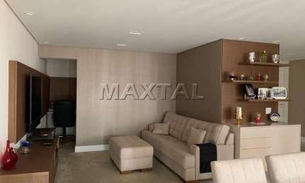 Apartamento em Santana de 190m². Com 4 dormitórios, 2 suítes, 5 banheiros e 3 vagas.