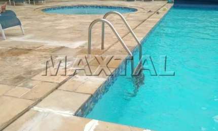 Apartamento à venda com 260m², um por andar, com varanda, 2 dormitórios e 4 vagas.