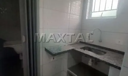 Studio para alugar com 30m², 1 quarto e sem vaga, 500 metros do metrô Parada Inglesa.