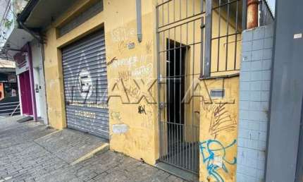 Terreno à venda com casa antiga, de 200m², com 3 quartos e 2 banheiros, na Parada Inglesa.
