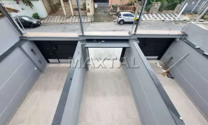 Sobrado novo à venda com 160m², 3 suítes, e 3 vagas de garagem, na vila paiva.