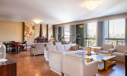 Apartamento à venda com 3 dormitórios, 1 suíte, 4 banheiros e 2 vagas, em Higienópolis.