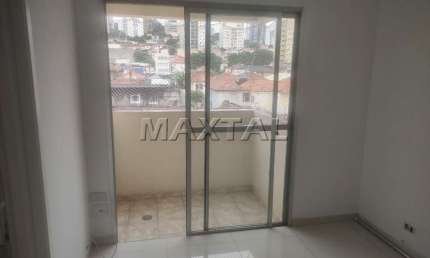 Apartamento à venda em Santana. De 60m², com 2 dormitórios e 1 vaga de garagem.