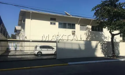 Apartamento à venda no Guaruja , praia da enseada, com 1 dormitório e 1 vaga de garagem.