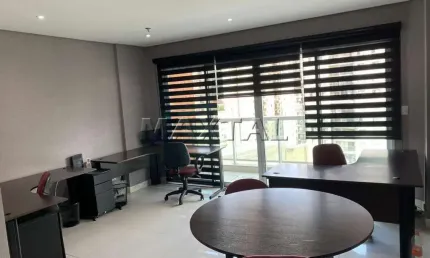 Sala Comercial em Santa Teresinha para locação, de 30 m², com 1 sala e 1 banheiro.