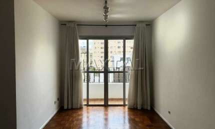 Apartamento de 87m², 3 quartos, 1 suíte, Varanda, Academia, piscina e playground.