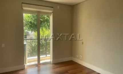 Apartamento à venda de 385m², com 6 dormitórios e 6 banheiros, no Jardim Paulista