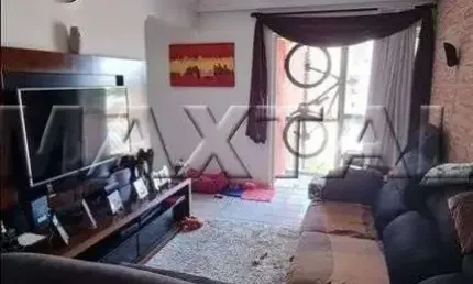 Apartamento à venda de 80m², com 2 dormitórios, 1 suíte e 2 vagas, na  Vila Aurora.
