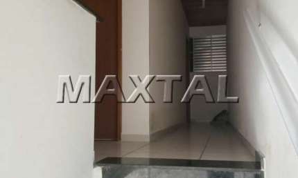 Kitnet de 46m² na Vila Guilherme, com 1 dormitório, 1 banheiro, sem vaga de garagem.
