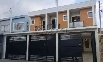 Sobrado novo Bairro Casa Verde com Limão 3 dormitórios sendo 1 suíte, com 2 vagas e Espaço gourmet.