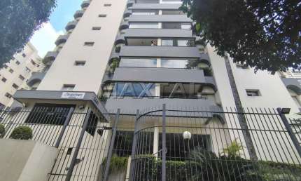 Apartamento à venda, Santana de 102m², 3 dormitórios sendo 1 suíte, sacada, 3 banheiros e 2 vagas.