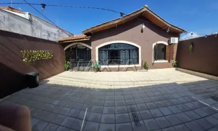 Sobrado no bairro jardim do colégio com 200m². com 4 dormitórios, 4 1 suíte, 2 banheiros e 4 vagas.