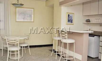 Flat residencial na Região de Santana com 50m², com 1 banheiro e 1 vaga com manobrista.