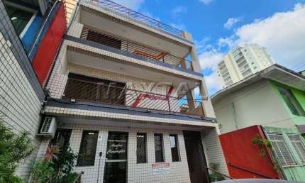 Prédio à venda e locação, para uso comercial ou residencial, de 200m² e 2 vagas.