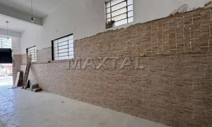Salão comercial na rua Clara Camarão esquina com Av. Imirim, de 120 m² , mezanino e escritório.