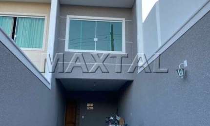 Casa Térrea  128m² com Edícula, 3 Vagas e Quintal Espaçoso. Maria Amália