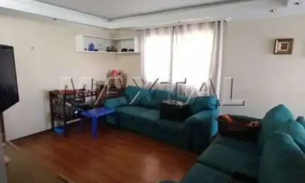 Apartamento à venda de 69m² com 2 quartos sendo 1 suite e 1 vaga de garagem.