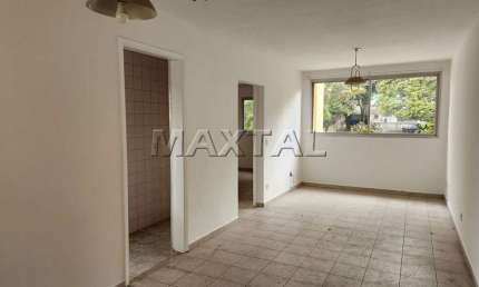 Apartamento à venda com 1 dormitório, sala, cozinha e 1 vaga em Santana, com lazer completo.