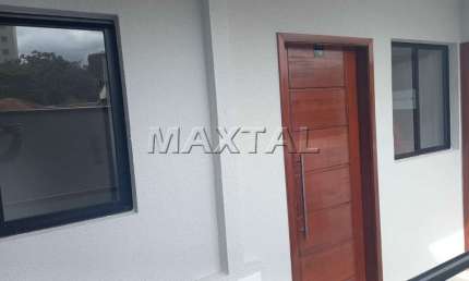 Apartamento à venda de 28m², 1 dormitório, sala e cozinha, na Água Fria