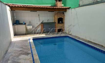 Sobrado com piscina à venda de 180m², com 3 quartos e 2 vagas, em Santana.