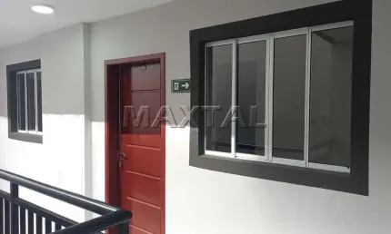 Apartamento à venda de 39 m², 2 dormitórios, sala e cozinha, na chácara são joão.