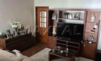 Casa de 370m² à venda com 5 Quartos e 5 banheiros, proximo a Avenida Braz Leme.