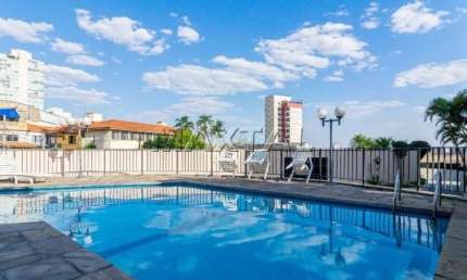 Cobertura à venda e locação, de 250m², com 3 suítes e 4 vagas, na Vila Maria.