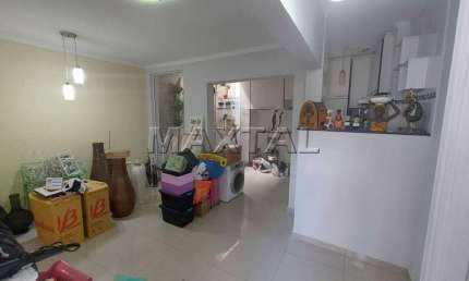 Sobrado comercial na Região São Paulo, 350m², 5 salas, 3 banheiros, cozinha, 3 vagas