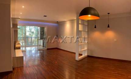Apartamento de 105m² à venda no Tremembé, 3 quartos, 4 banheiros, 2 vagas e condominio completo