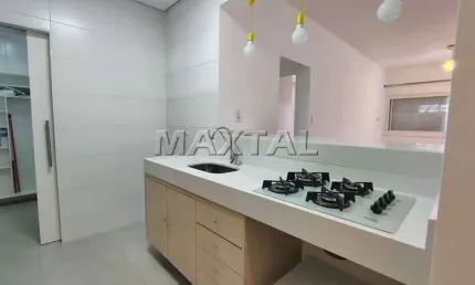Apartamento para alugar no Bairro Paraiso, com 1 quarto, perto do metrô.
