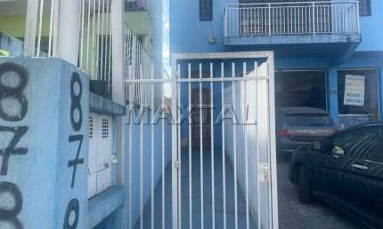 Sobrado comercial para locação, com 3 salas e 2 banheiros, no bairro Imirim.