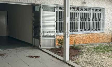 Casa Térrea com 3  quartos, 1 suíte,  3 vagas , 1 edícula, Bairro Palmas do Tremembé