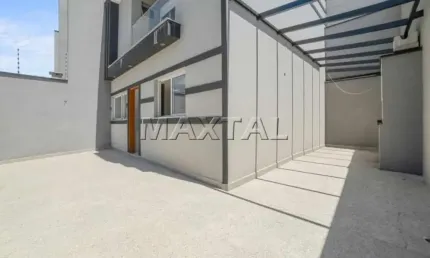 Sobrado de 135m², com 3 suítes com sacada e 2 vagas, na Santa Teresinha, ao lado da Braz Leme.