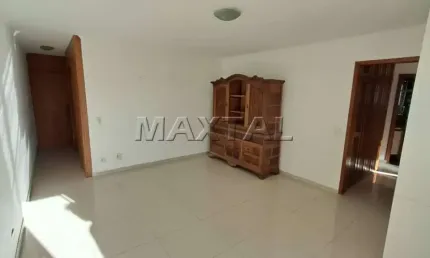 Apartamento para venda, 90m² com 3 dormitórios, 1 suíte, sala com sacada, cozinha planejada, 2 vagas