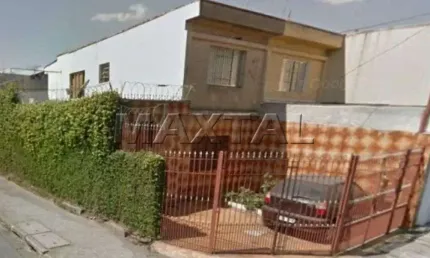 Sobrado a Venda com 2 Dormitórios, Sala, Cozinha, 2 banheiros, 2 vagas de garagem