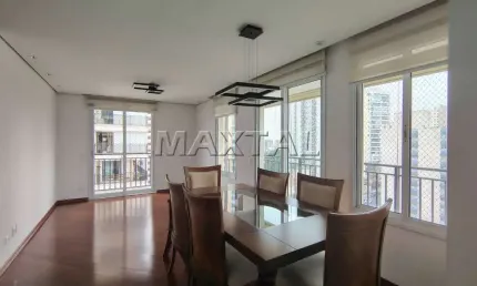 Apartamento para locação de 130m², com 3 dormitórios, 2 vagas, na água fria.