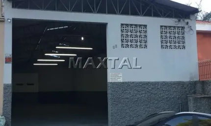 Galpão comercial com 2 banheiros, 5 metros de pé direito, reformado, 200m² - mandaqui.