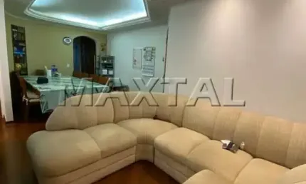 Apartamento à venda 3 dormitórios, sendo 1 suíte, sala 2 ambientes, 2 vagas, quarto de empregada.