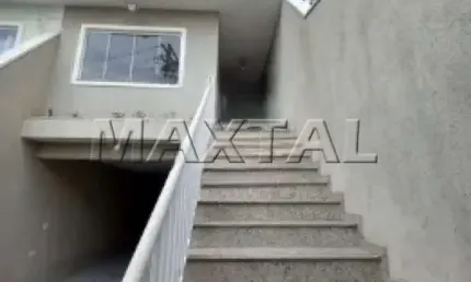 Sobrado para locação de 187 m² com 3 suítes, 5 banheiros e 3 vagas, na vila nova mazzei.