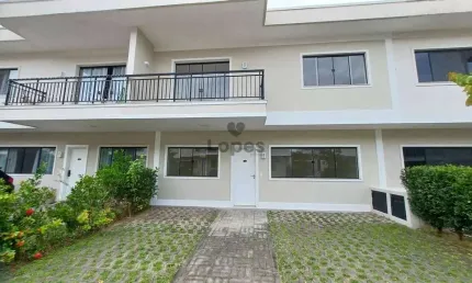 Casa em condomínio fechado com 3 quartos à venda na Rua Manhuaçu, Vargem Grande, Rio de Janeiro, 139 m2 por R$ 790.000